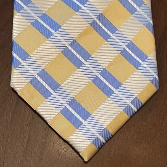 Alexander Julian Colours Gold Blue Hand Made 100% Polyester Made In China - Picture 1 of 9
